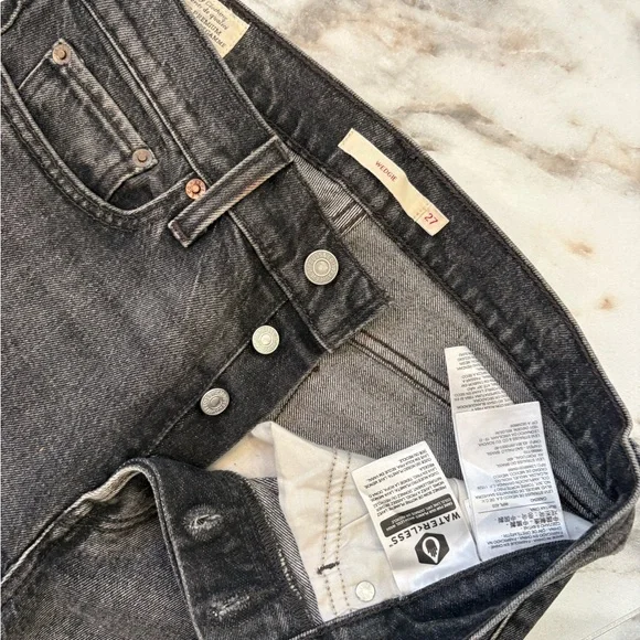 Levi’s Wedgie Straight Jeans Black / Gray Size 27 High Rise - Picture 6 of 8